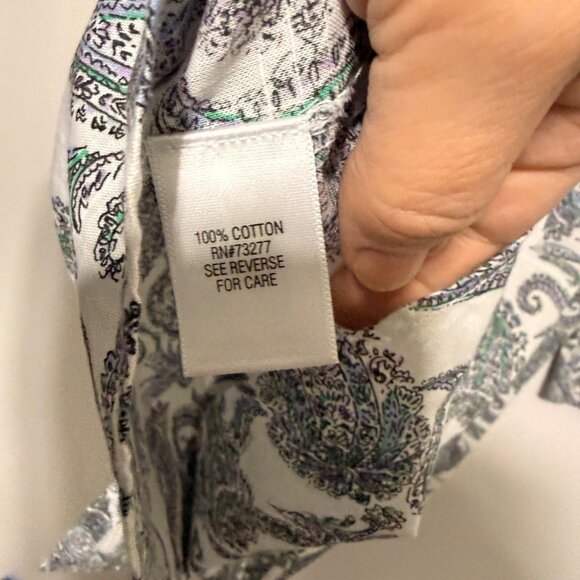 Croft & Barrow Button Up Shirt White Purple Black Paisley Womans XXL - Picture 6 of 7